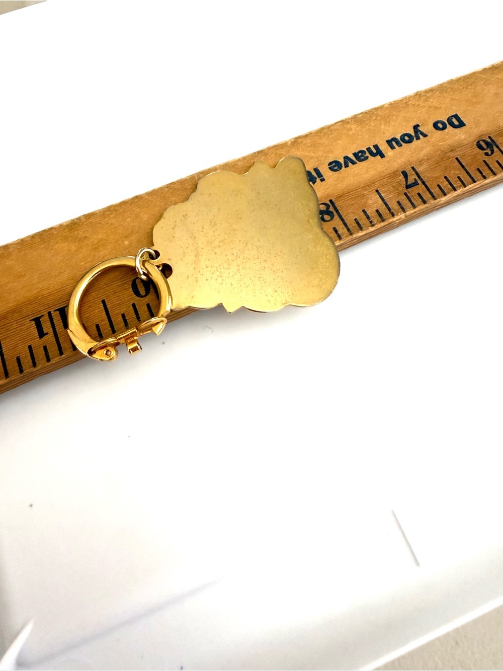 Vintage Christmas Keychain - Picture 2 of 2